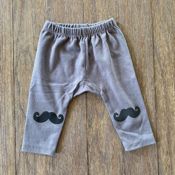 4/$20 Little Beginnings mustache pants - Picture 1 of 4